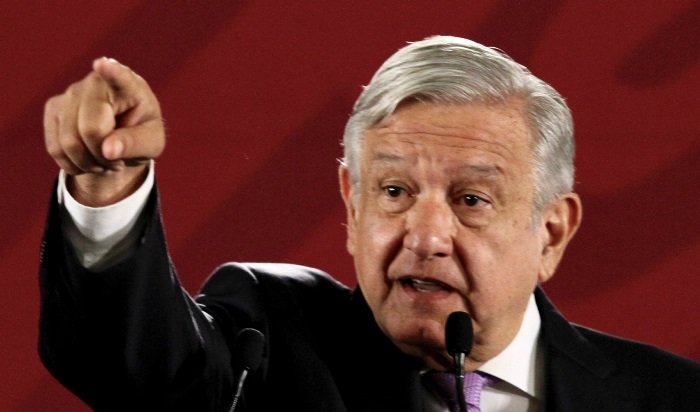 Coneval sigue, sólo habrá ajustes de austeridad: AMLO