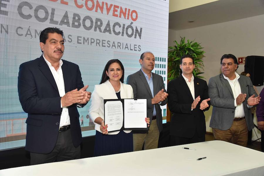 Formaliza alcaldesa Celida López colaboración con cámaras empresariales