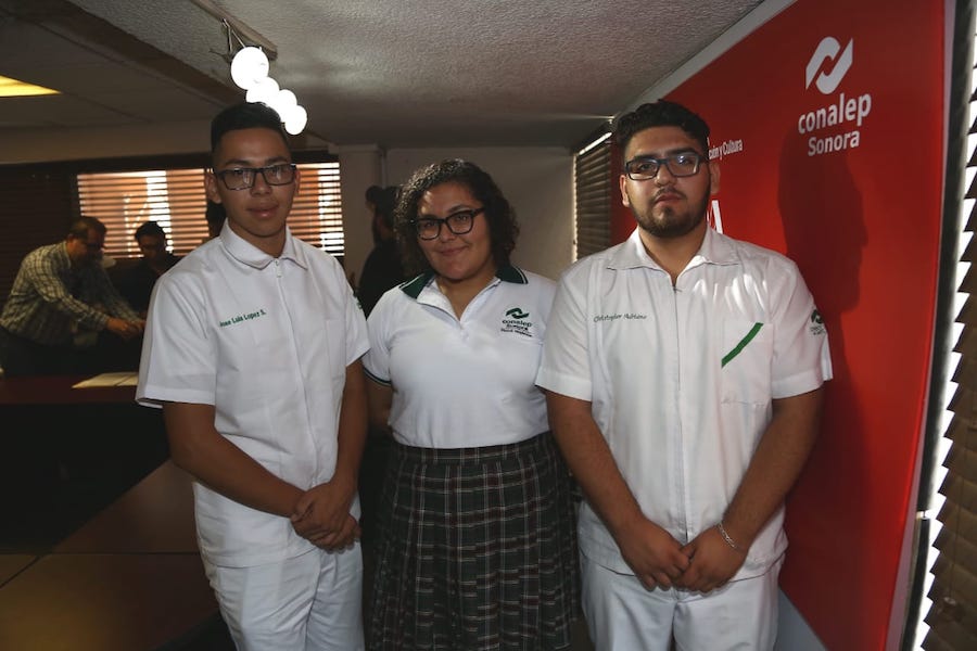 Estudiarán inglés en Canadá alumnos y docentes de Conalep Sonora
