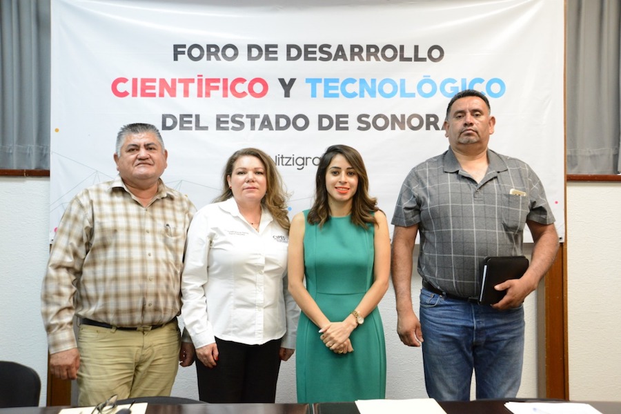 Realiza Nitzia Gradías Foro de Desarrollo Científico y Tecnológico