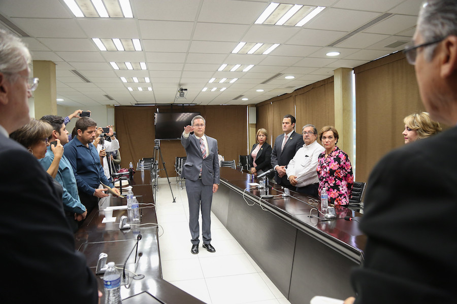 Rinde protesta como nuevo integrante del CPC el doctor Rafael Enrique Valenzuela