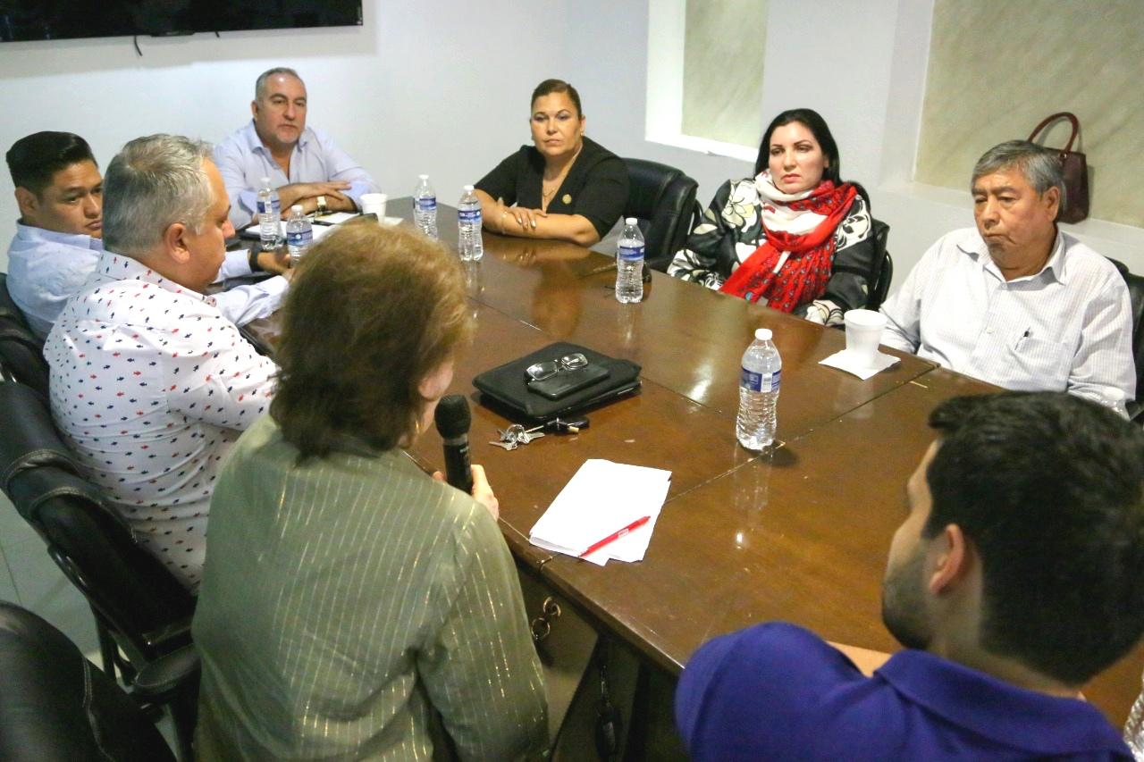 Atienden diputados del PES a asociación civil a favor de la familia en Sonora