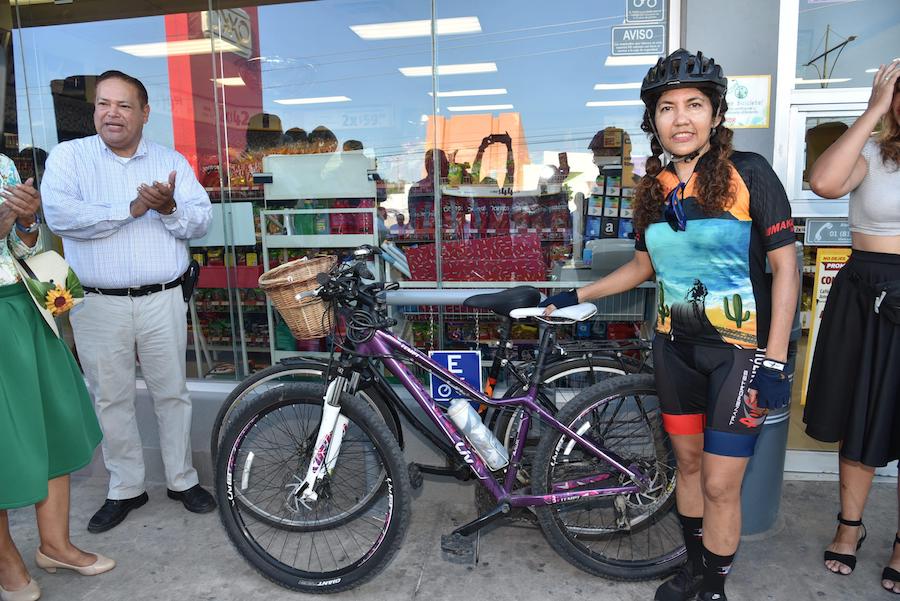 Instalan infraestructura ciclista en tiendas de conveniencia