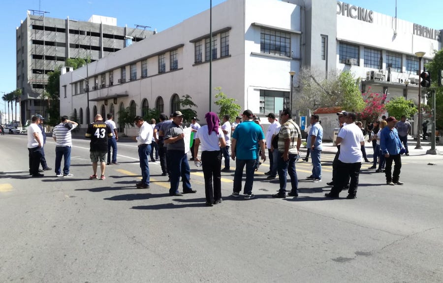 Protestan policías de Hermosillo por aplicación móvil