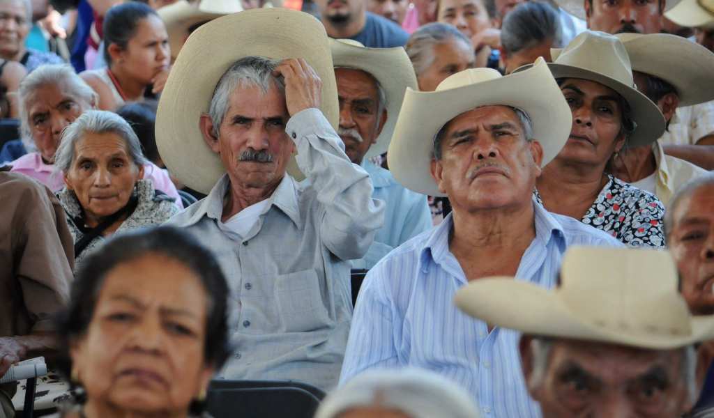 Inició entrega de apoyos a adultos mayores en Sonora