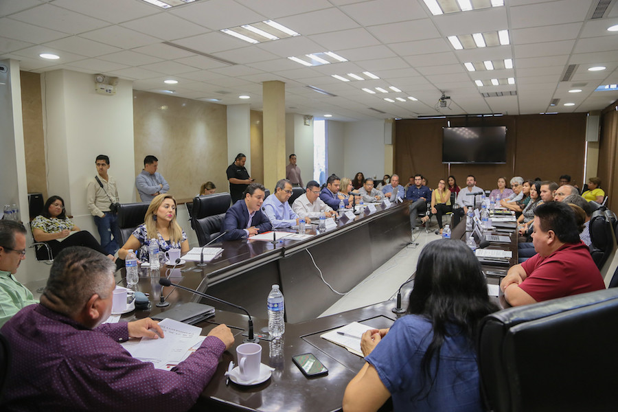 Recibe Comisión informe sobre los trabajos de armonización de la Ley General de Archivos