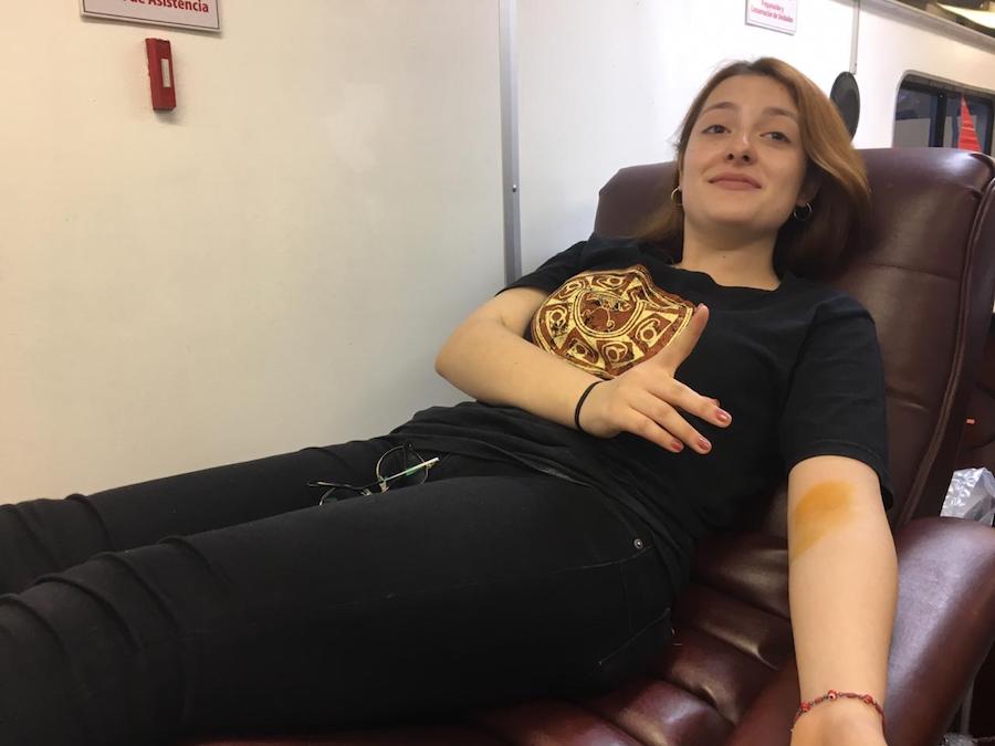 Participan maestros y alumnos del ITH donando sangre