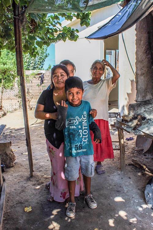 Viven mejor familias de Estación Pesqueira