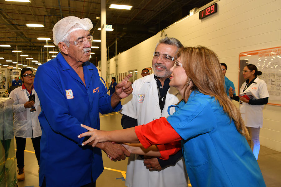 Destaca Gobernadora talento sonorense en industria mundial