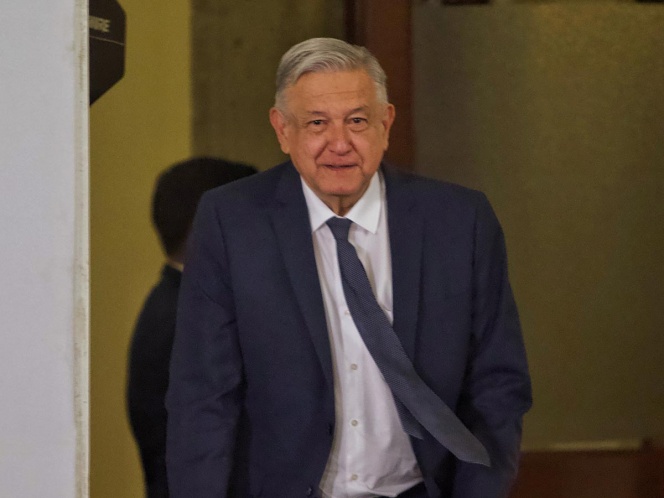 Seguiré trabajando 16 horas al día: López Obrador