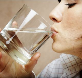 Asocian presencia de arsénico en agua con cáncer de mama