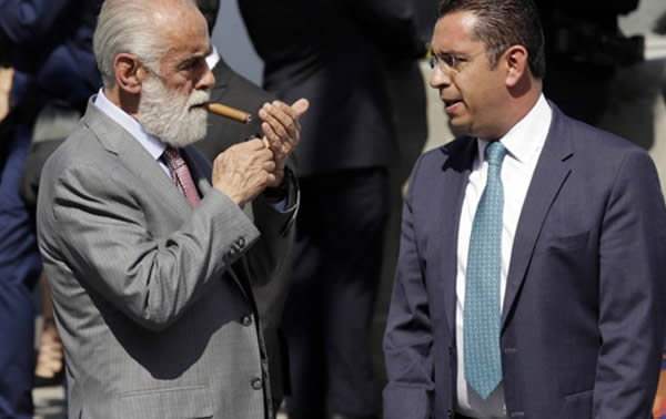 Podrían aplicar descuento a deuda predial de Fernández de Cevallos
