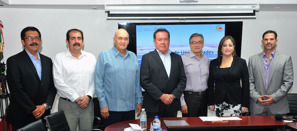 Formaliza Secretaría de Economía Consorcio con Universidades