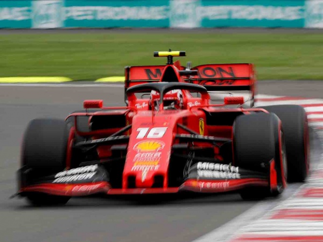 Una penalización le da la pole del GP de México a Leclerc