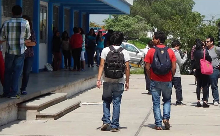A nadie le importan los jóvenes sin cupo en las universidades ¿Porqué?