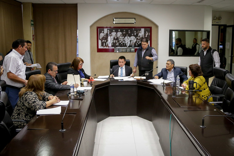 Dictaminan reformas al Código Penal, nueva ley y reforma a la Constitución federal