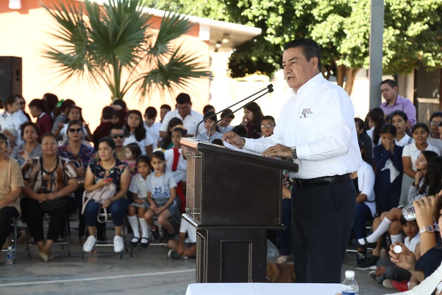 Celebran 25 aniversario de primaria Alicia Muñoz Romero