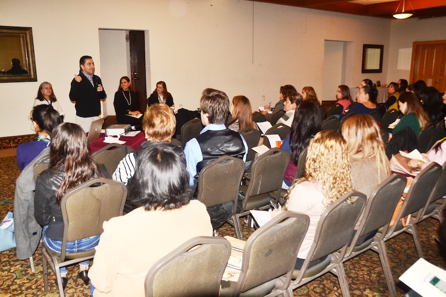 Capacita SEC a docentes para detectar y prevenir violencia de género