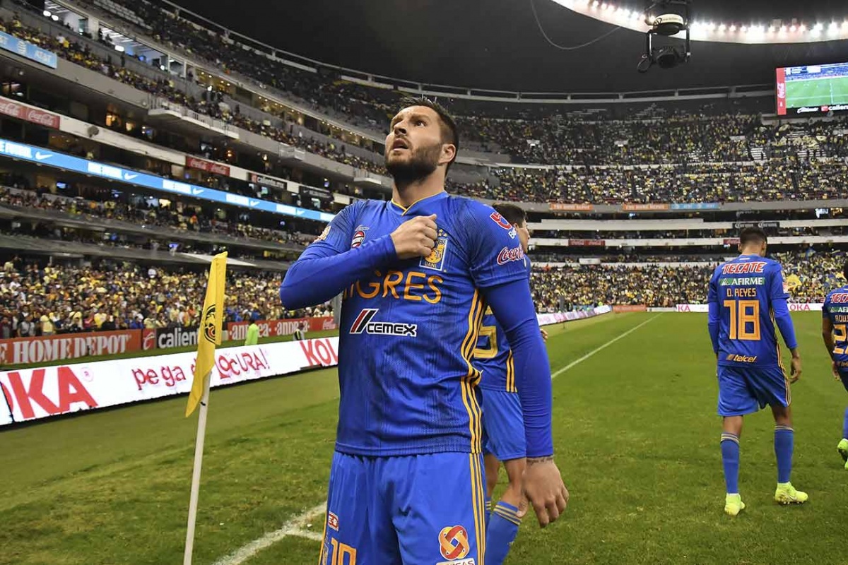 Tigres deja mal heridas a las Águilas con dos zarpazos