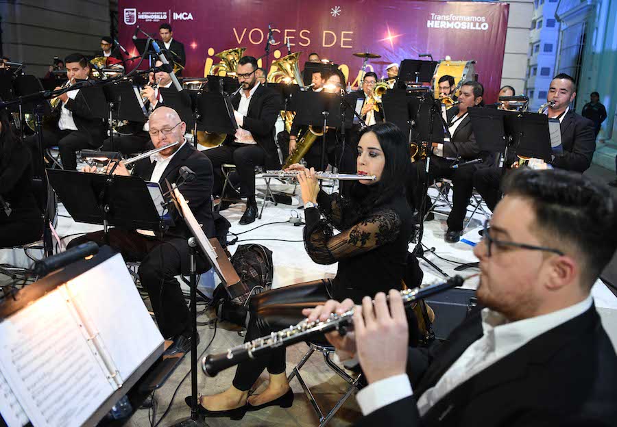 Deleita Banda de Música a hermosillenses con concierto navideño