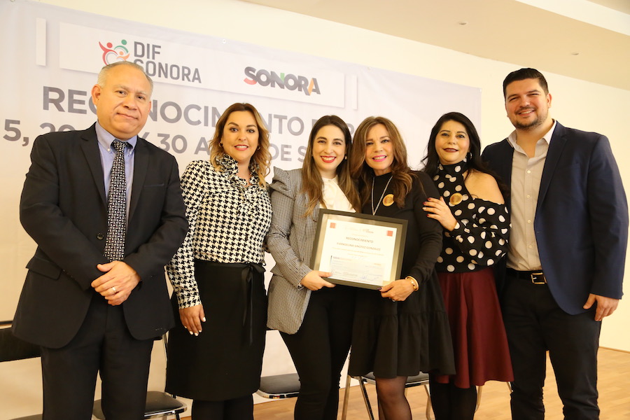 Reconoce DIF Sonora labor de servidores públicos