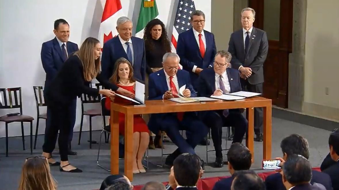 México, EU y Canadá firman protocolo modificatorio del T-MEC en Palacio Nacional