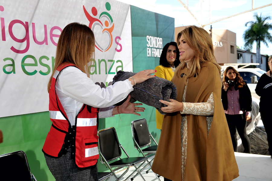 Apoya Gobernadora a familias con el programa Abriguemos una Esperanza
