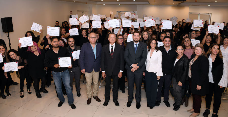 Capacita DIF Sonora a servidores públicos en lenguaje de señas