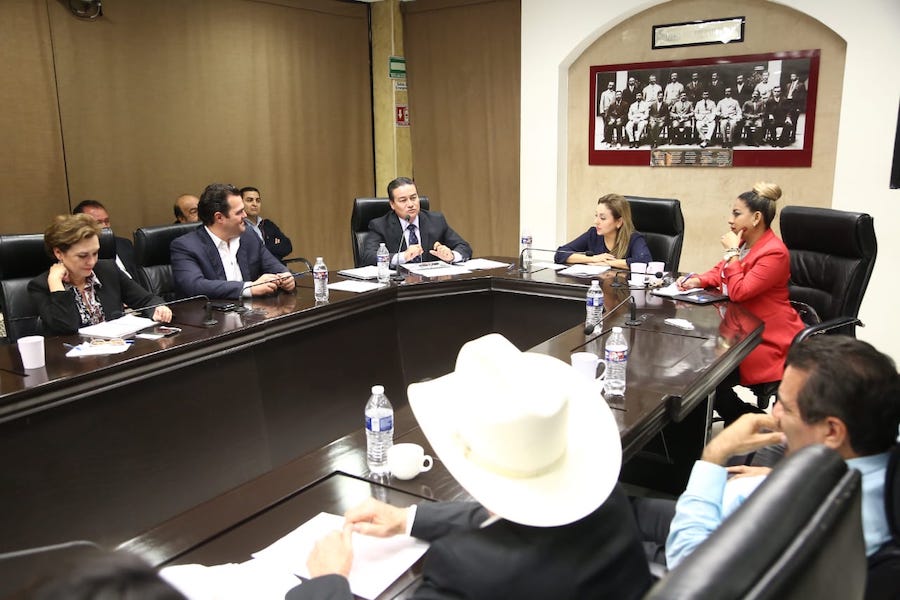 Presupuesto 2020 enfocado a calidad y cobertura educativa: Víctor Guerrero