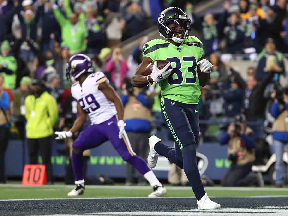 Seattle toma el mando de su división
