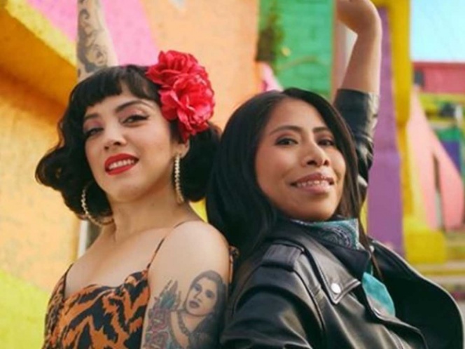 Yalitza se suma a protestas feministas en nuevo video de Mon Laferte
