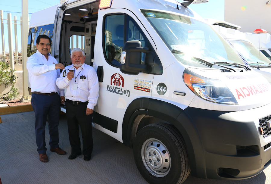 Cuenta Hospital de Isssteson en Nogales con nueva ambulancia