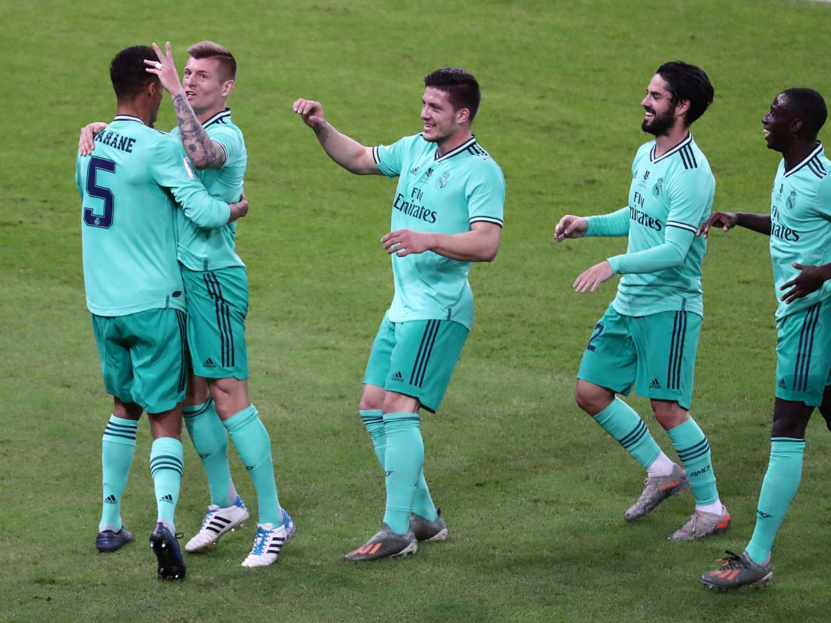Real Madrid accede fácil a final de la Supercopa