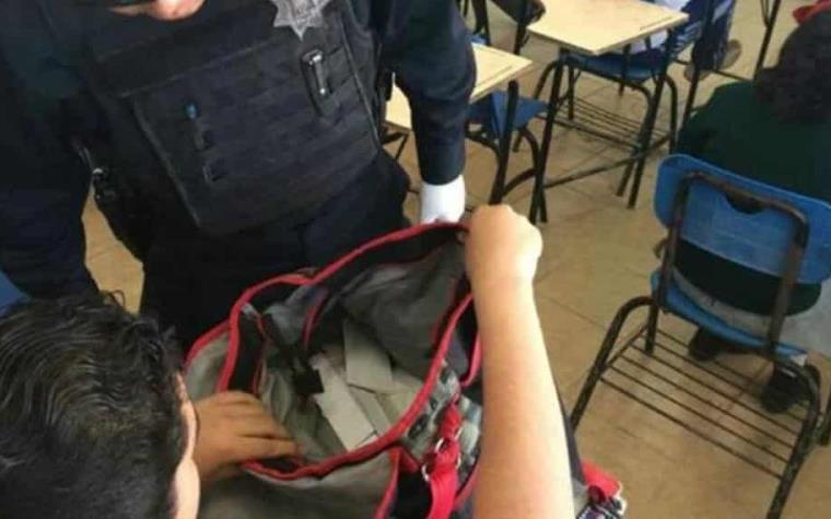 Mochila Segura no resuelve de fondo la violencia en escuelas: AMLO Mochila Segura no resuelve de fondo la violencia en escuelas: AMLO