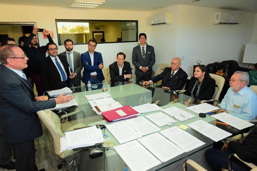 Se concreta ante Notario cancelación de concesión para el servicio de Alumbrado Público