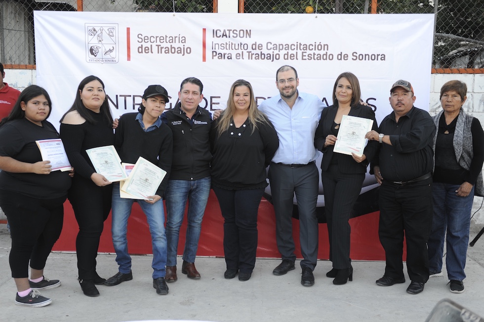 Culminan hermosillenses capacitación en cursos rápidos de Icatson