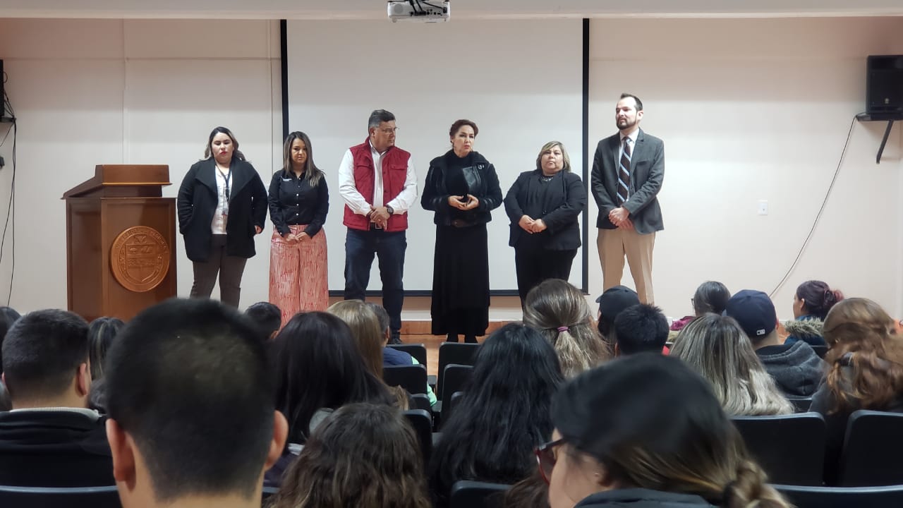 Lleva Salud Sonora el programa Ponte Frente al Espejo a Santa Ana