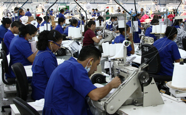 Pararán 238 maquiladoras y centros de trabajo en Sonora como prevención por coronavirus