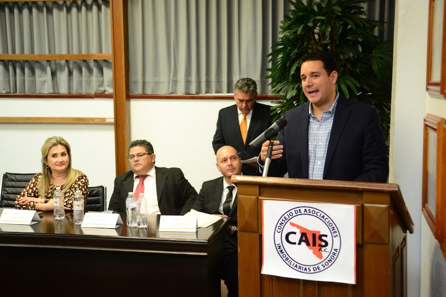 Trabajo conjunto da fuerza al sector inmobiliario: Villaescusa Aguayo
