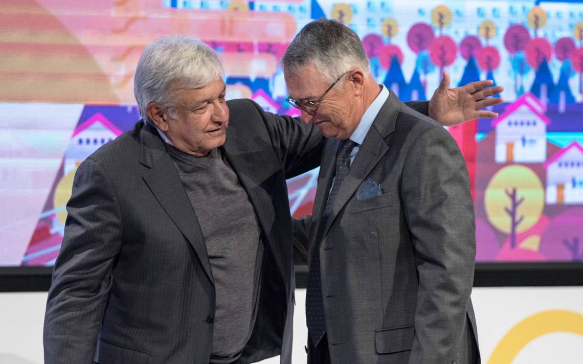 Coexistencia con Salinas Pliego y con el neoliberalismo Coexistencia con Salinas Pliego y con el neoliberalismo