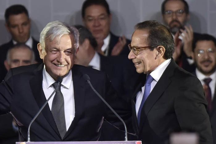AMLO rechazó propuesta de la CCE; 100 mil mdp para empleos formales AMLO rechazó propuesta de la CCE; 100 mil mdp para empleos formales