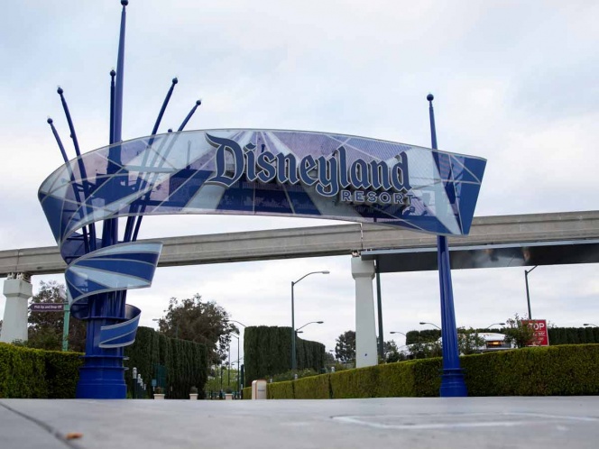 Empleados de Disney se quedan sin sueldo debido al coronavirus