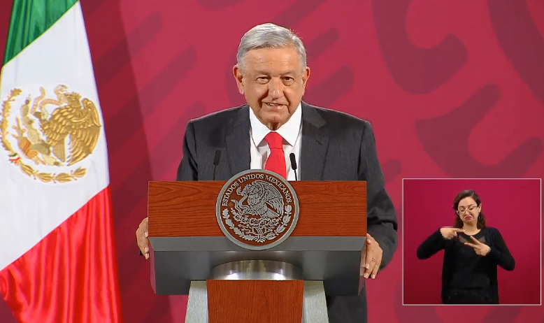 Vamos a poder enfrentar la crisis, dice AMLO tras caída de precios del petróleo