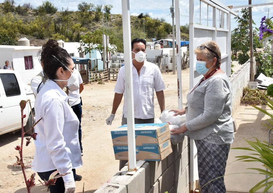 Continúa entrega de apoyos alimentarios a familias vulnerables de Hermosillo por contingencia de coronavirus