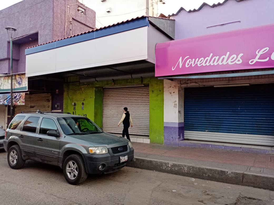 Cambian comerciantes de giro para continuar activos en Hermosillo