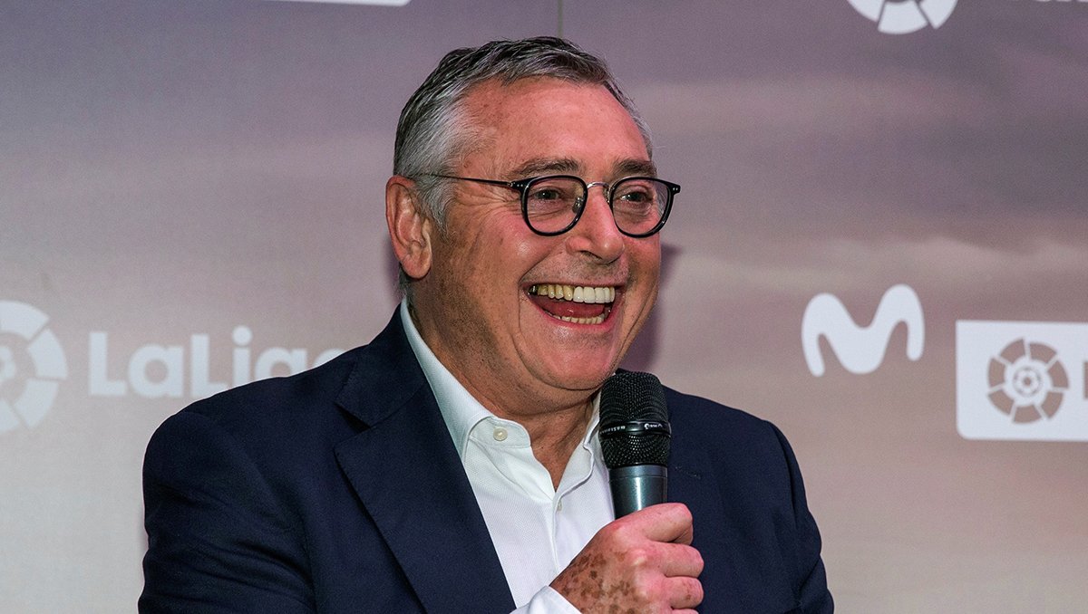 Muere Michael Robinson, exfutbolista y voz inolvidable del futbol español