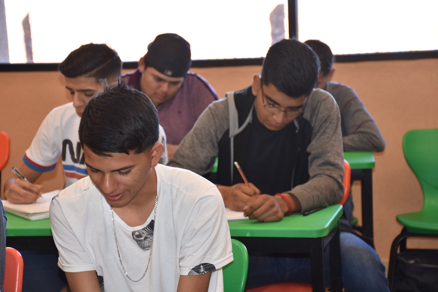 Reinicia actividades UTH con clases virtuales