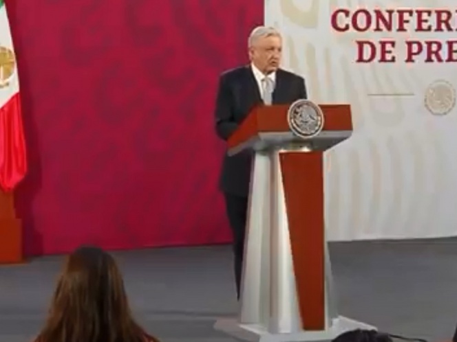 Hay capacidad en panteones ante muertes por pandemia: AMLO