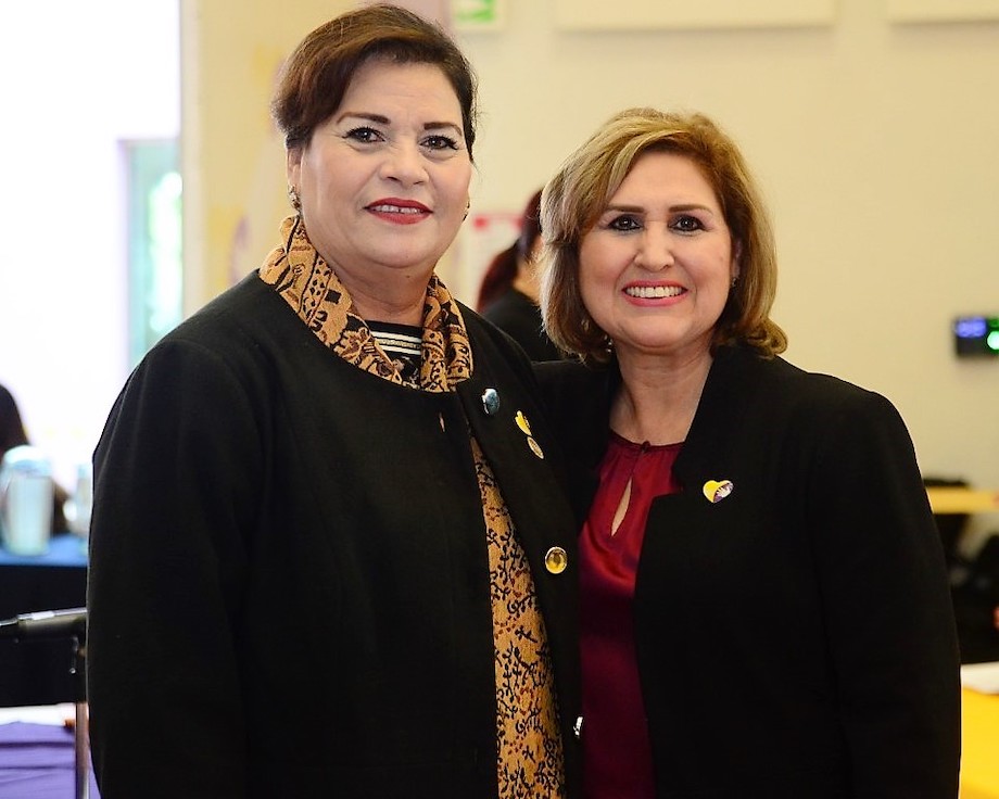 Distinguen  Diputados a  profesionales de la salud de primera línea