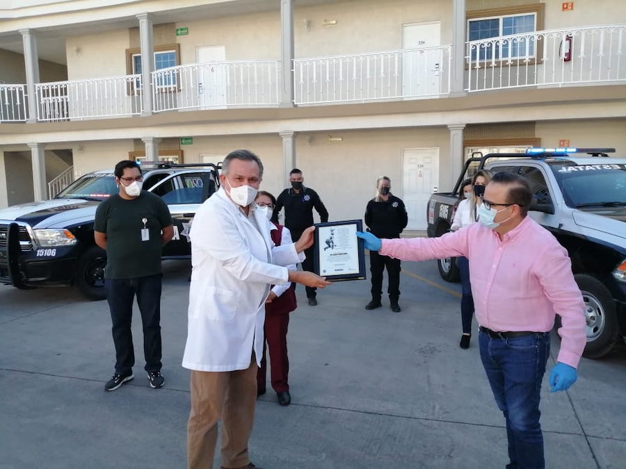 Ganan policías estatales batalla contra el Covid-19